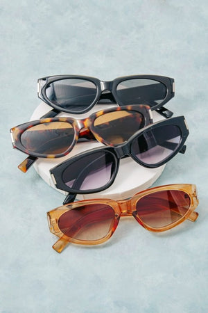 Capri Sporty Oval Sunglasses