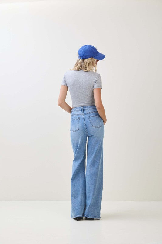 High Waisted Baggy Jeans