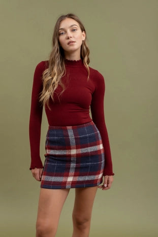 Wine Lettuce Trim Knit Top