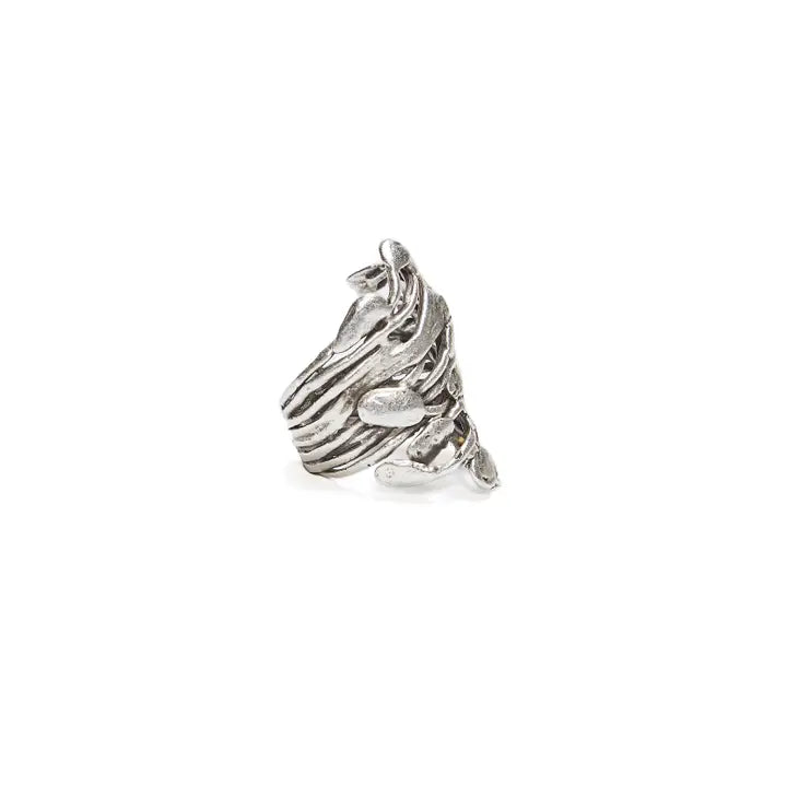 Ava Swirl Ring