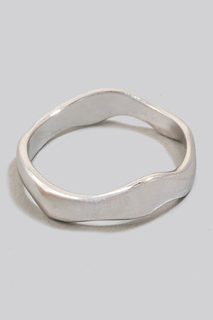 Wavy Metallic Ring